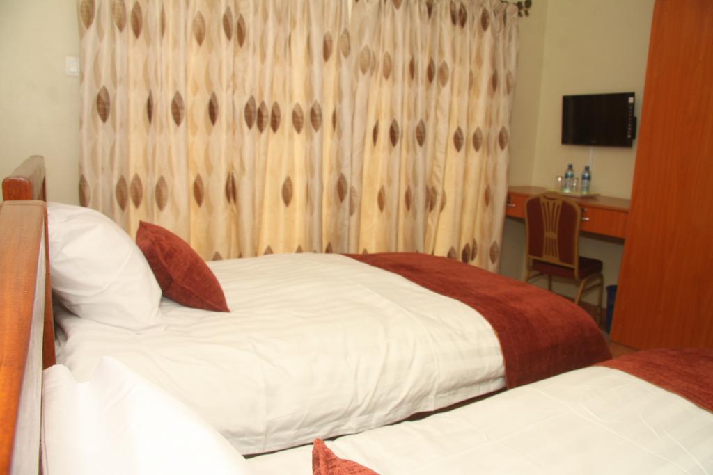 Nairobi Transit Hotel Room photo